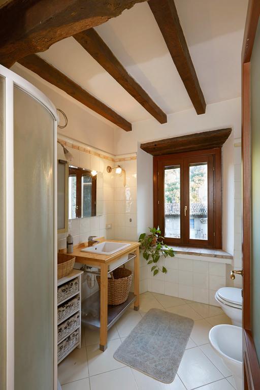 Agriturismo Ca' Del Ciuco Vezzano sul Crostolo Екстериор снимка